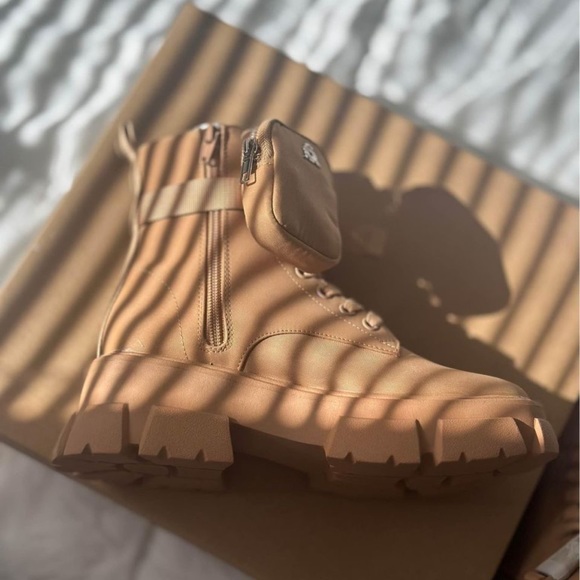 Steven Madden boots - Picture 4 of 4